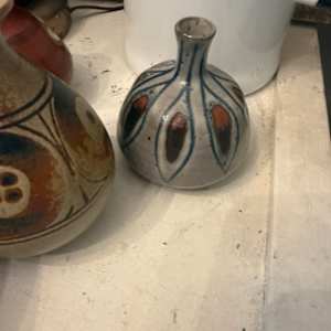 Mini pottery vase, Image 1.