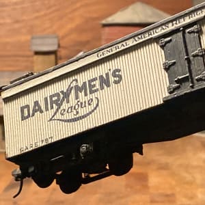 Dairymens general American refrigeration Line model toy train 