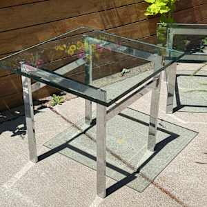 Glass and chrome low table, Image 2.