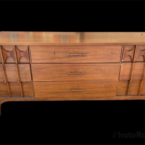 Kent Coffey 9 drawer dresser 