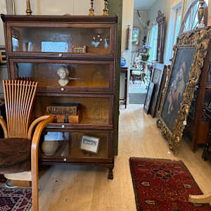 Stacking bookcase, Image 2.