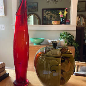 Red art glass finger vase