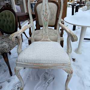 Painted country style chair 