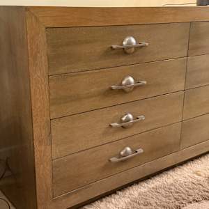Thomlinson 8 drawer dresser 