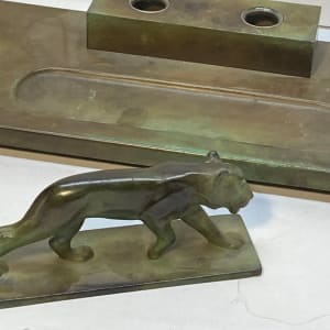 Patinated Bronze tiger inkwell 