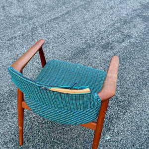 Danish chair by  ERIK KIRKEGAARD, Image 2.
