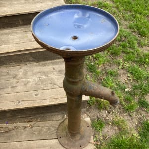 Iron water pump bird bath 