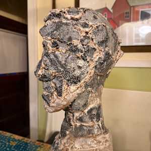 Brutalist sculptural ceramic bust, Image 4.