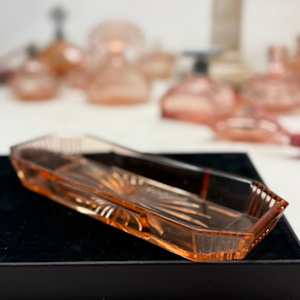 Art Deco pink ring tray 