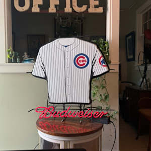 Budweiser cub jersey beer neon sign, Image 2.