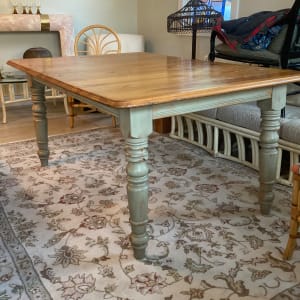 Solid pine farm table 