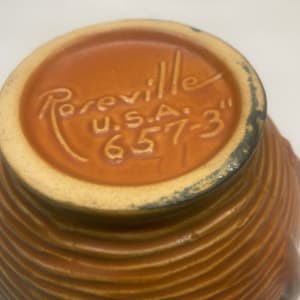 Roseville Bushberry pottery vase 