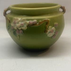 Roseville Dogwood pottery vase 
