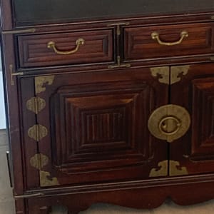 Korean cabinet 