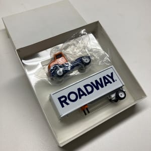 WINROSS die cast ROADWAY truck 