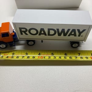 WINROSS die cast ROADWAY truck 