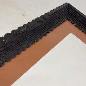 TRAMP ART frame 
