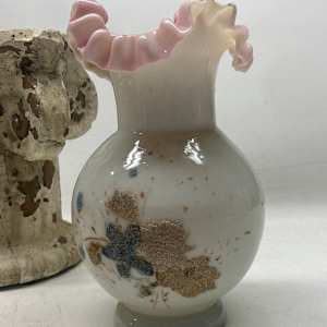 Hand decorated 19th century art glass vase with ruffled top