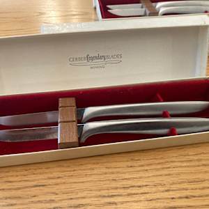 set of 6 Gerber steak knives 