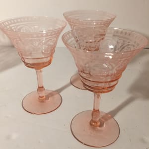 set of 3 pink Cambridge wine glasses