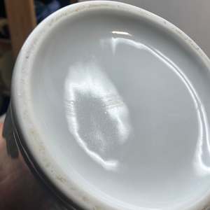 Ironstone 1 quart pitcher with lid 