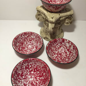 set of 4 metal spatterware bowls 