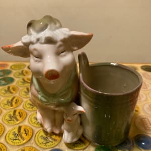 Pig toothpick holder 