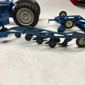 Earth Blue tractor and accessories 