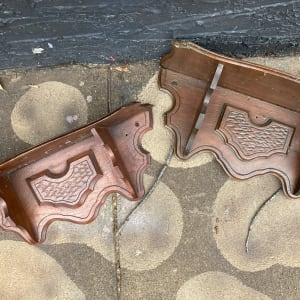 Pair of Victorian walnut shelves 