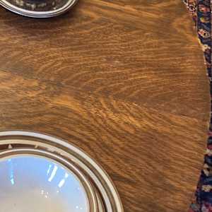 48" round oak dining room table 