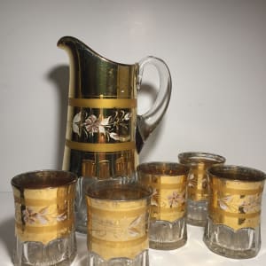 set of Victorian water pitcher and 5 glass tumblers 