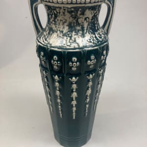 Red Wing art pottery 157 vase 