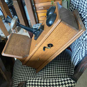 Wall telephone 