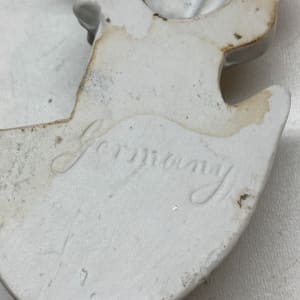 Porcelain soft paste angel wall font 