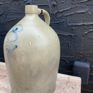 8 gallon bullseye salt glaze Redwing beehive jug 