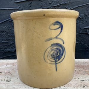 2 gallon bullseye salt glaze Redwing crock 