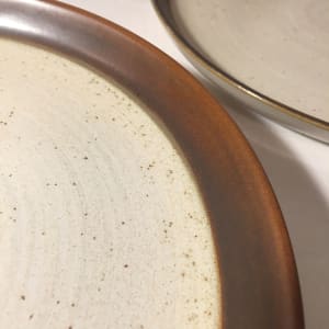 English stoneware dinner plate(s) 