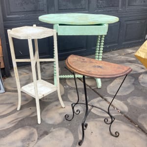 demilune table with iron base 