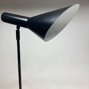 mid century modern table lamp 