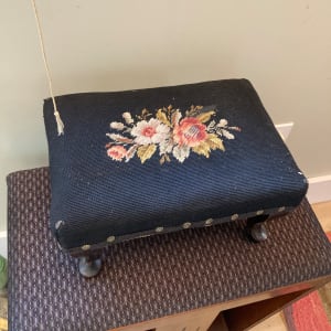 Small embroidered ottoman 