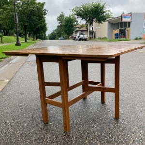 Oak drop leaf table 