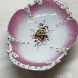 Hand decorated Victorian pink serving dish 