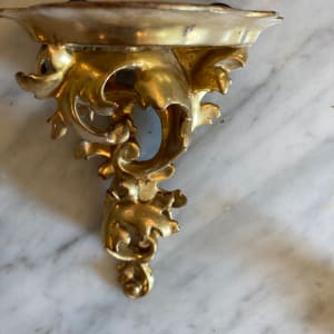 hand carved Italian gold guilt wall shelf 