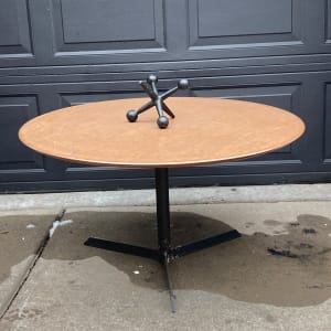 Mid century modern round coffee table 