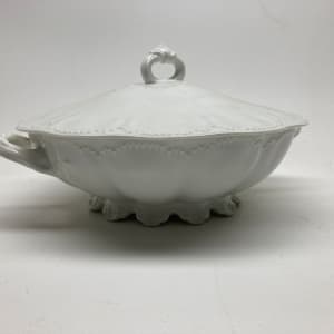 Austrian white porcelain round covered casserole 