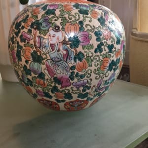 Chinese polychrome vase 
