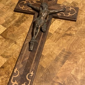 inlaid Italian crucifix 
