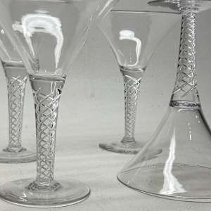 Set of 4 art glass martini glasses with twist stem 