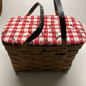 Vintage picnic basket 