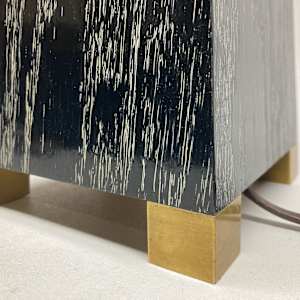 black 1950's table lamp with brass accents 